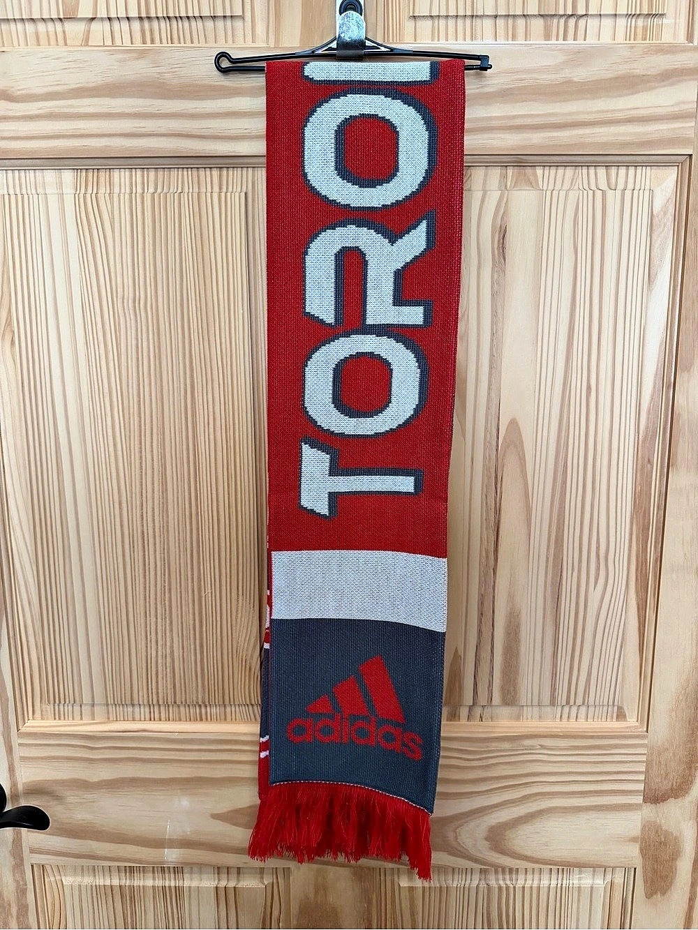 adidas Toronto FC MLS Reversible Supporter Scarf Red & Gray